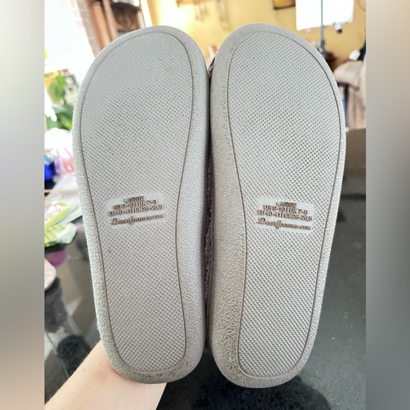 NWOT Dearfoam slippers - Picture 5 of 7